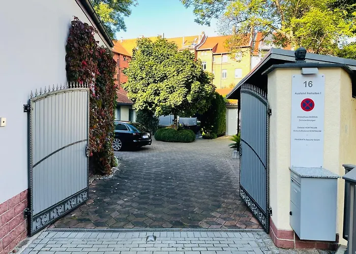 Altstadthaus Buddha