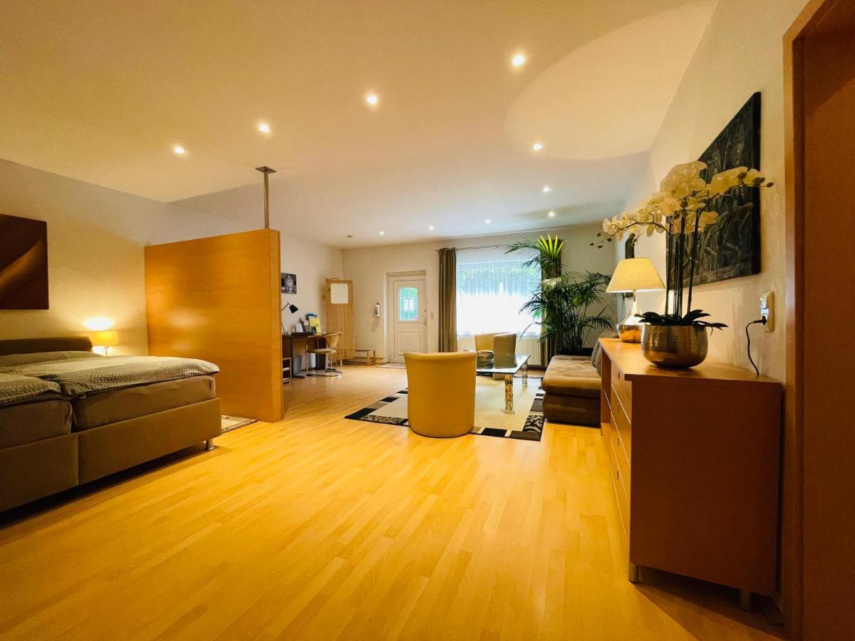 Altstadthaus Buddha Holiday home *